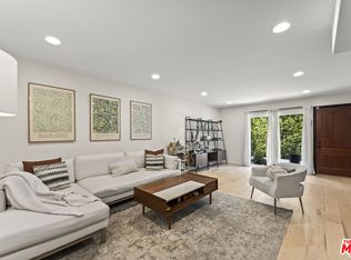 10854 Morrison St APT 2, North Hollywood, CA 91601