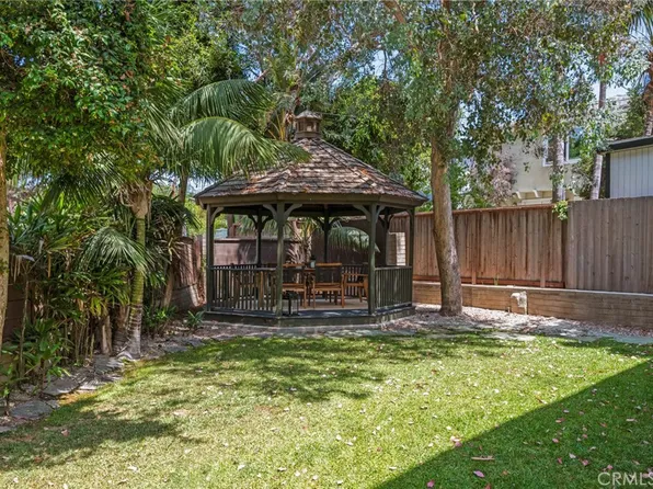 3210 N Ardmore Ave, Manhattan Beach, CA 90266