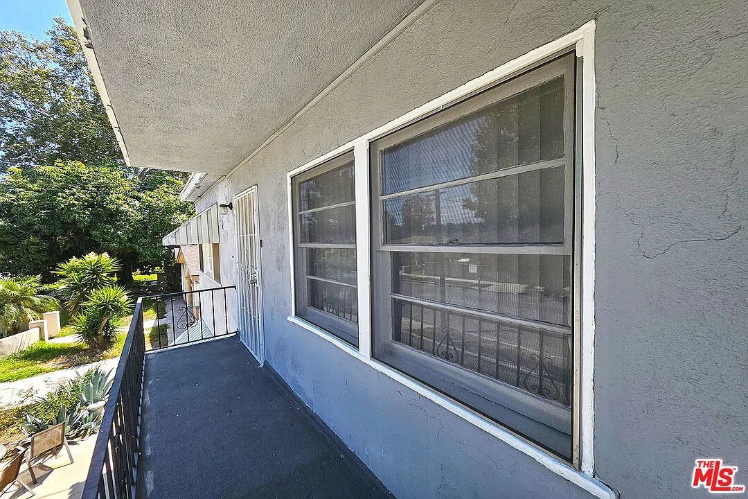 1 bed, 1.0 bath, 750 sqft, $1,975 — Photo 3