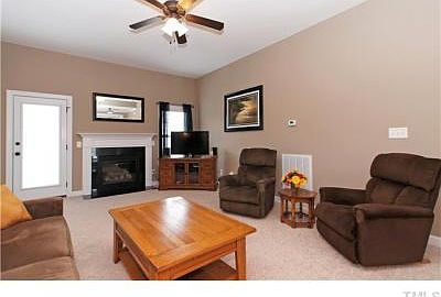 4th image of 50 Millwood Dr