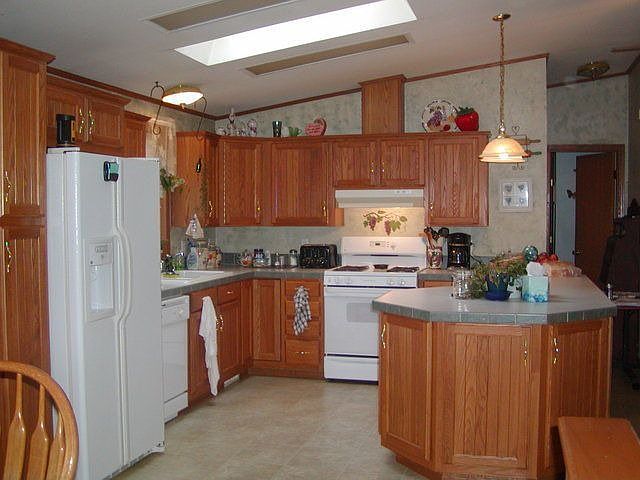 2nd image of 3666 4th St NW