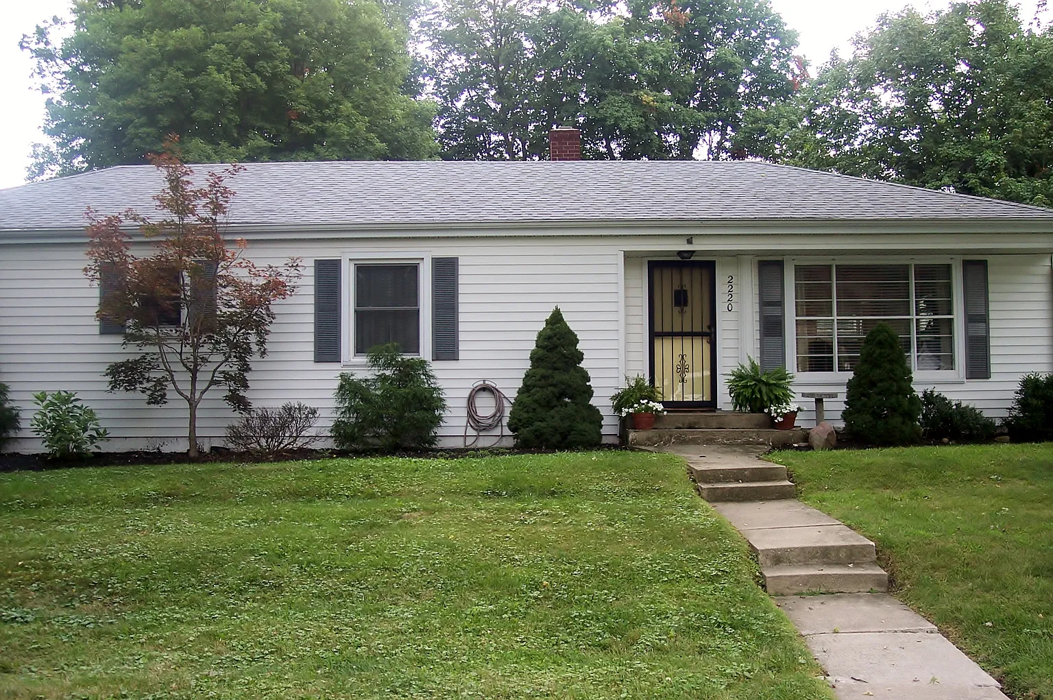 2220 S Wabash Ave photo 1