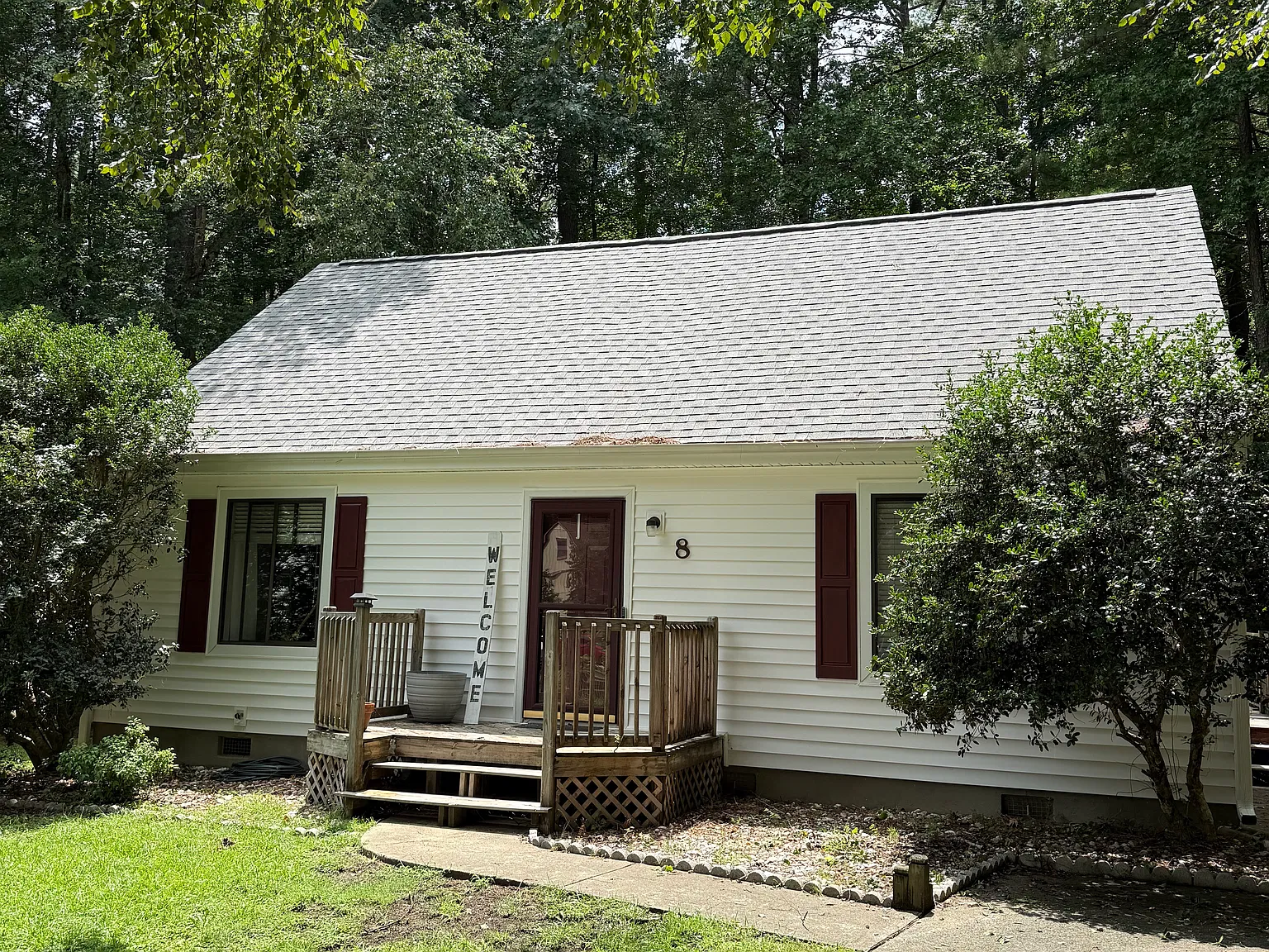 3 bed, 1313 sqft, $1,900 — Photo 1