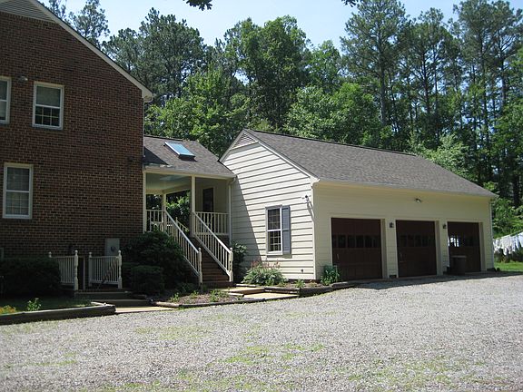 Rear Porch & garage