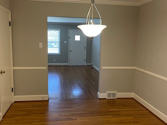 3rd image of 617 Lane Allen Rd