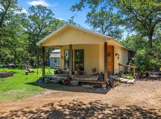 247 Pine Valley Loop, Smithville, TX 78957