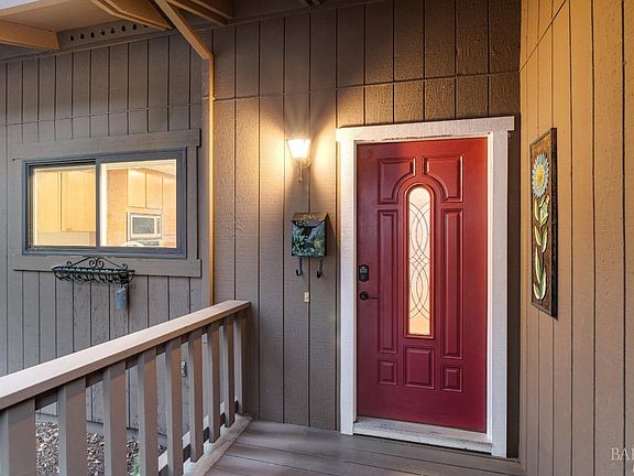 5th image of 22 Oak Forest Drive