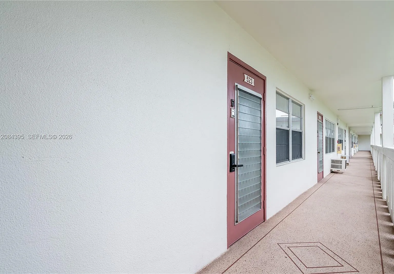 Fanshaw At Century Villag — Photo 2