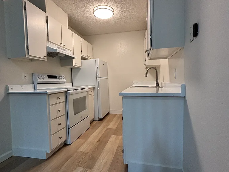 14 Highland Ave #2 — Photo 14