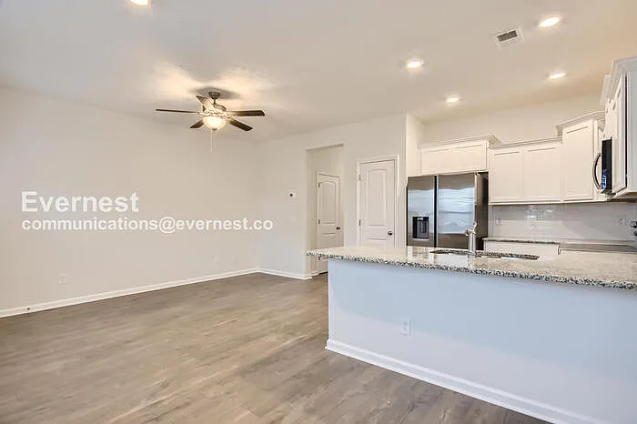 202 Ansley Way — Photo 8