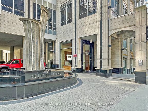 3rd image of 761 Bay St #3101