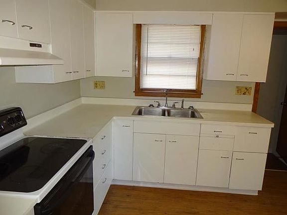 5th image of 2316 Arthur Ave