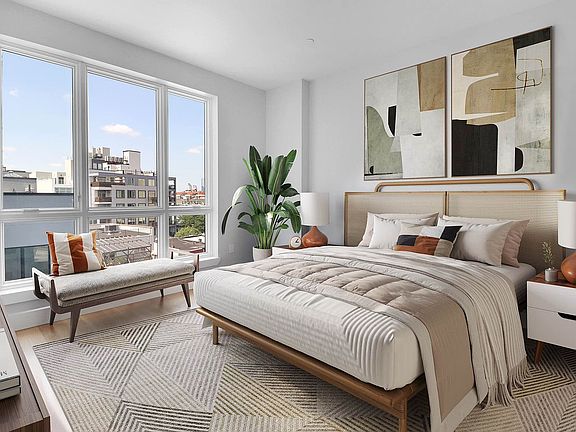 3rd image of 426 Manhattan Ave #5L