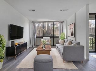 487 N Armistead St APT 101, Alexandria, VA 22312