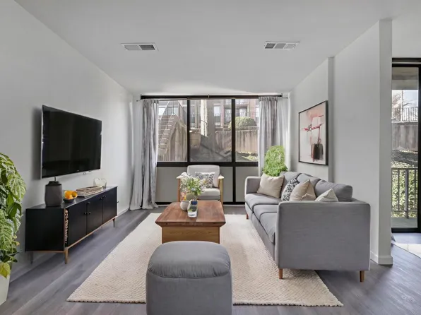 487 N Armistead St APT 101, Alexandria, VA 22312