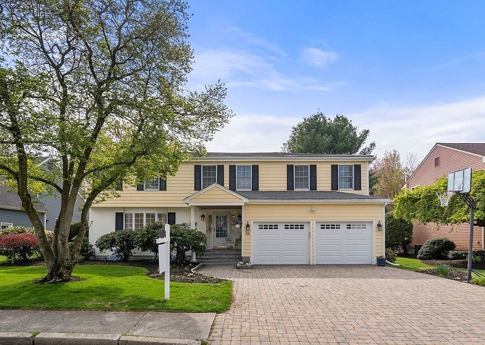 26 William St, Needham, MA 02494 Zillow