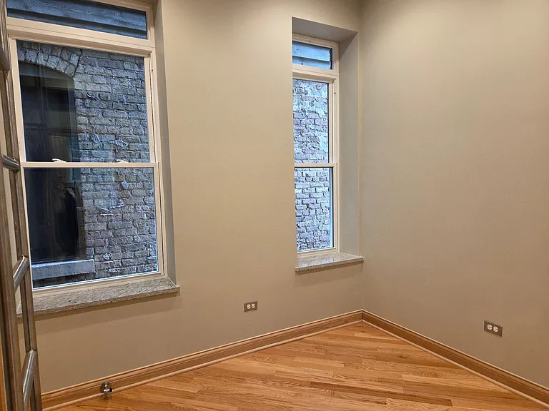 1909 N Sheffield Ave #1 — Photo 13