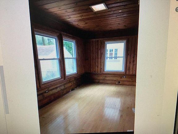 2nd image of 335 Halsey Ave