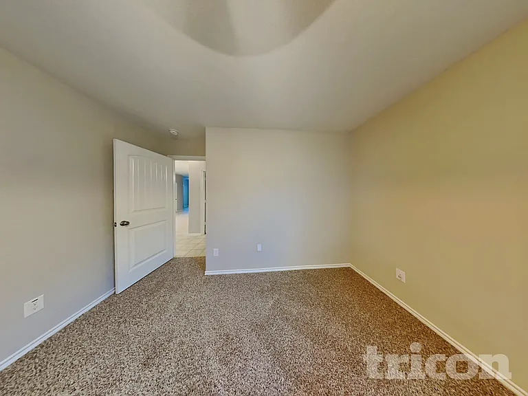 957 Newby Ln — Photo 12