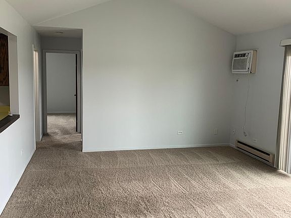 2nd image of 1023 Shagbark Ct #2E