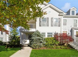 9 Shawe St UNIT 9, Danbury, CT 06810