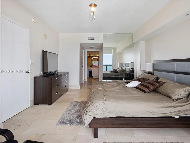 16699 Collins Ave #1604 — Photo 14