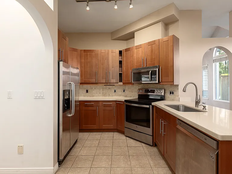 7465 Mulberry Pl #18 — Photo 8