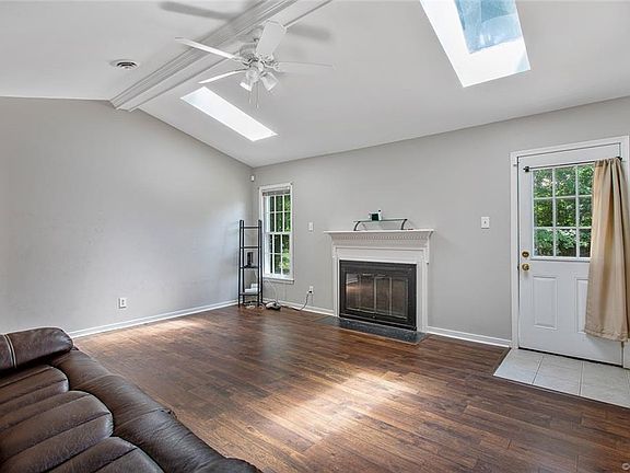 3rd image of 7203 McKesson Ct