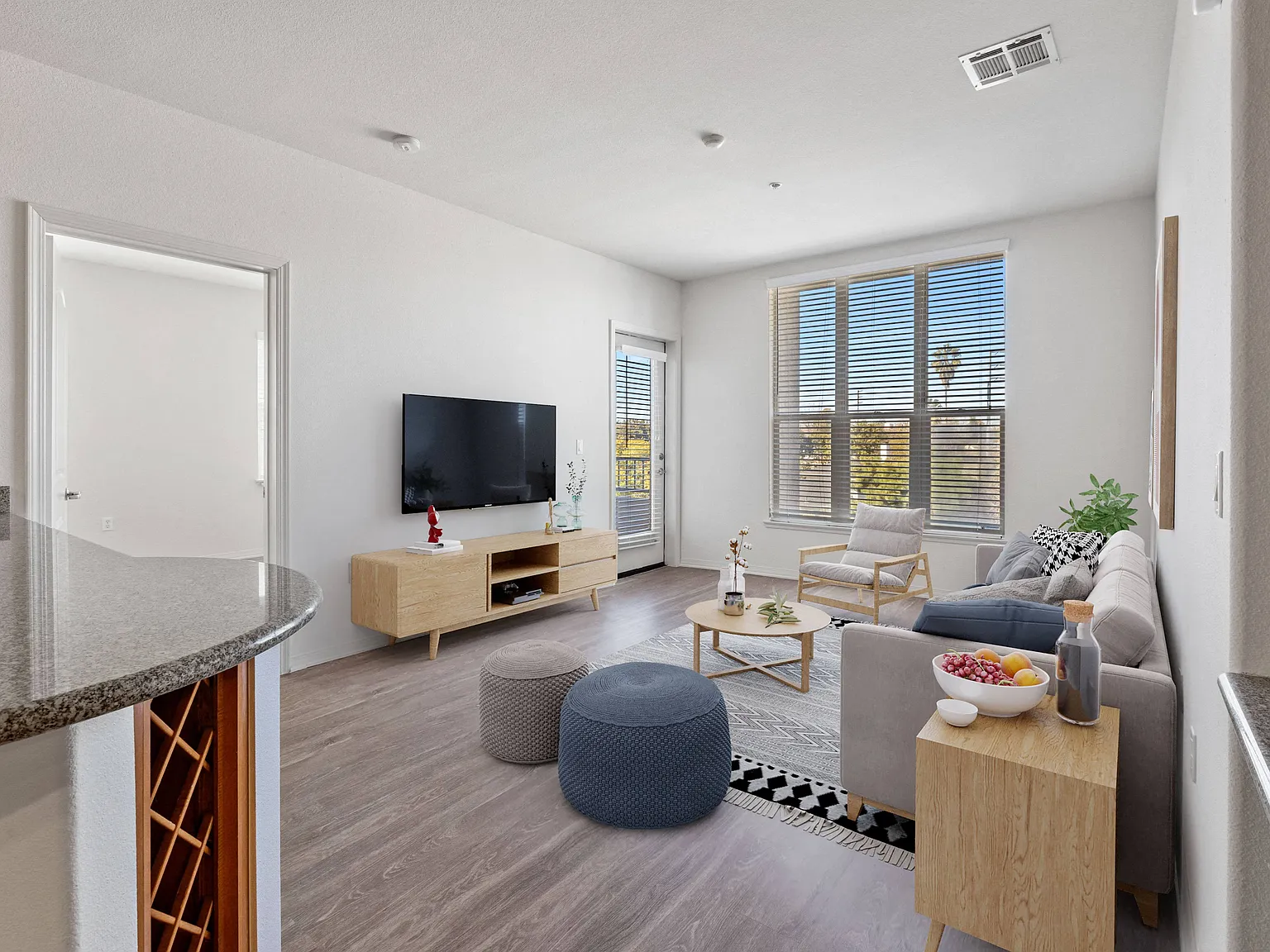 Windsor Lofts at Universal City — Photo 4
