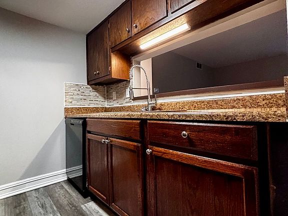 4th image of 4440 Flowerdale Ave #D