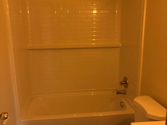 4th image of 270 Wilson Rd