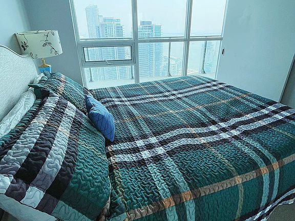 4th image of 65 Bremner Blvd #4909