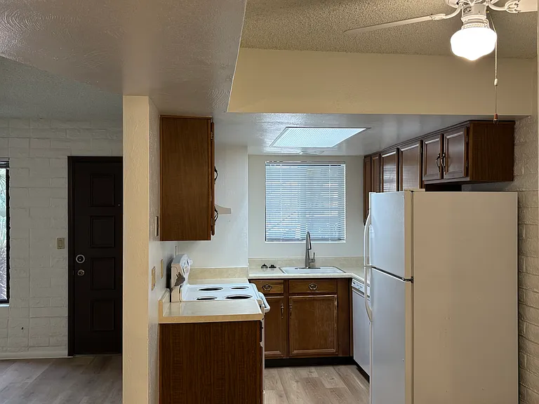 3649 E 3rd St #102 — Photo 7