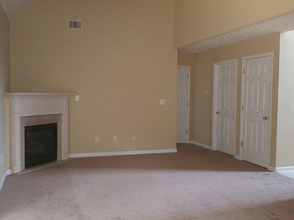 4th image of 1690 New Orleans Way