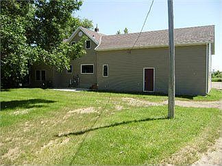 2nd image of 208 River Dr