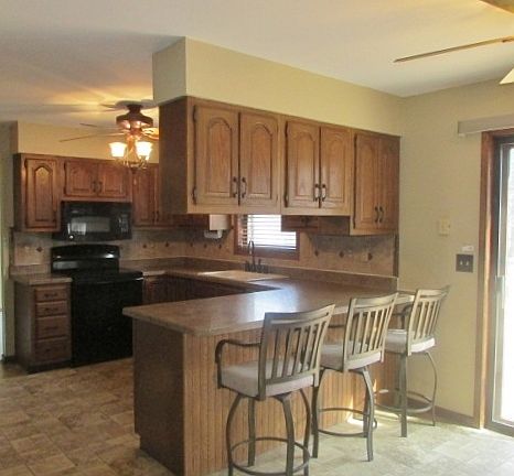 3rd image of 4018 Sturgis Dr