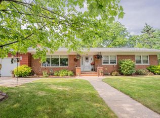 822 E Madison St, Durand, WI 54736