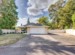 231 Allendale Ct, Saint Helens, OR 97051