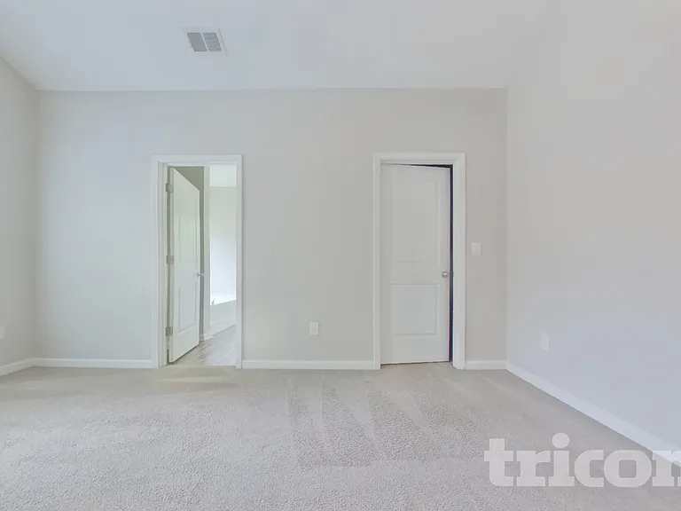 216 Stone Creek Ct — Photo 6