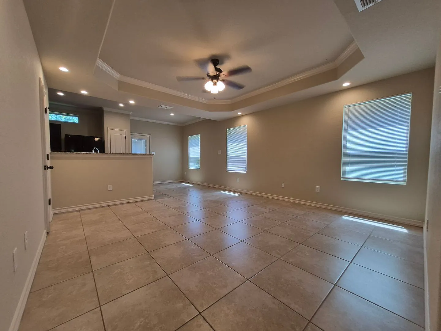 7014 Lakeview Dr. #102, San Antonio, TX. 78244 — Photo 3