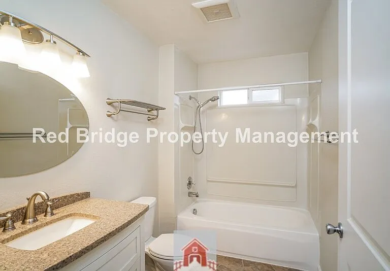 4314 SW View Point Ter #8 — Photo 13