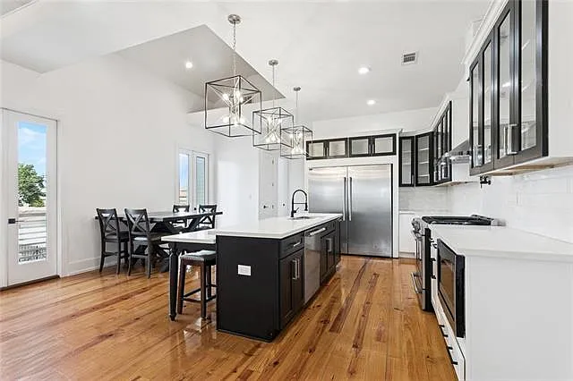 2732 Danneel St — Photo 11