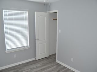 207 N Poplar St APT A, Tomball, TX 77375