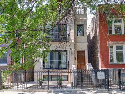 938 N Washtenaw Ave, Chicago, IL, 60622