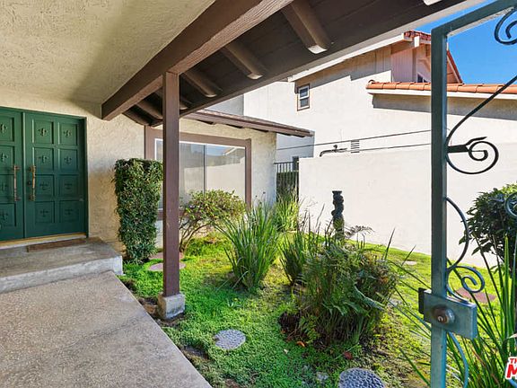 4th image of 5509 Voletta Pl