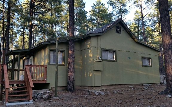 Main Cabin 1