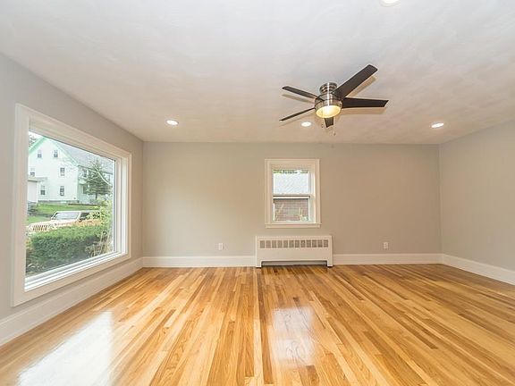 2nd image of 71 Dayton St
