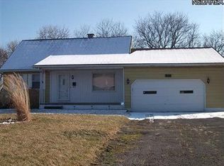 477 Harmony Ln, Campbell, OH