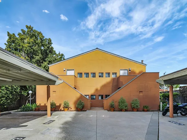 2425 S Norfolk St APT 403, San Mateo, CA 94403