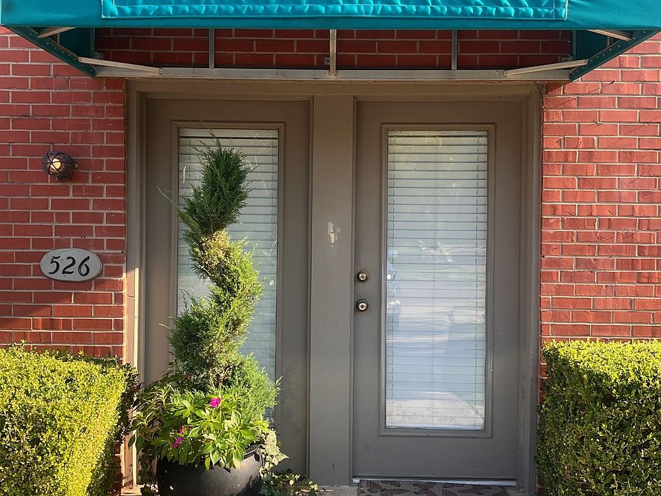 Front door to unit 107.